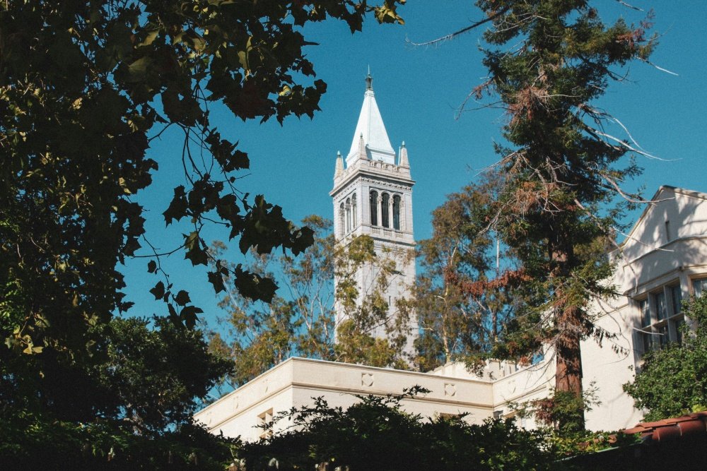 加州大學